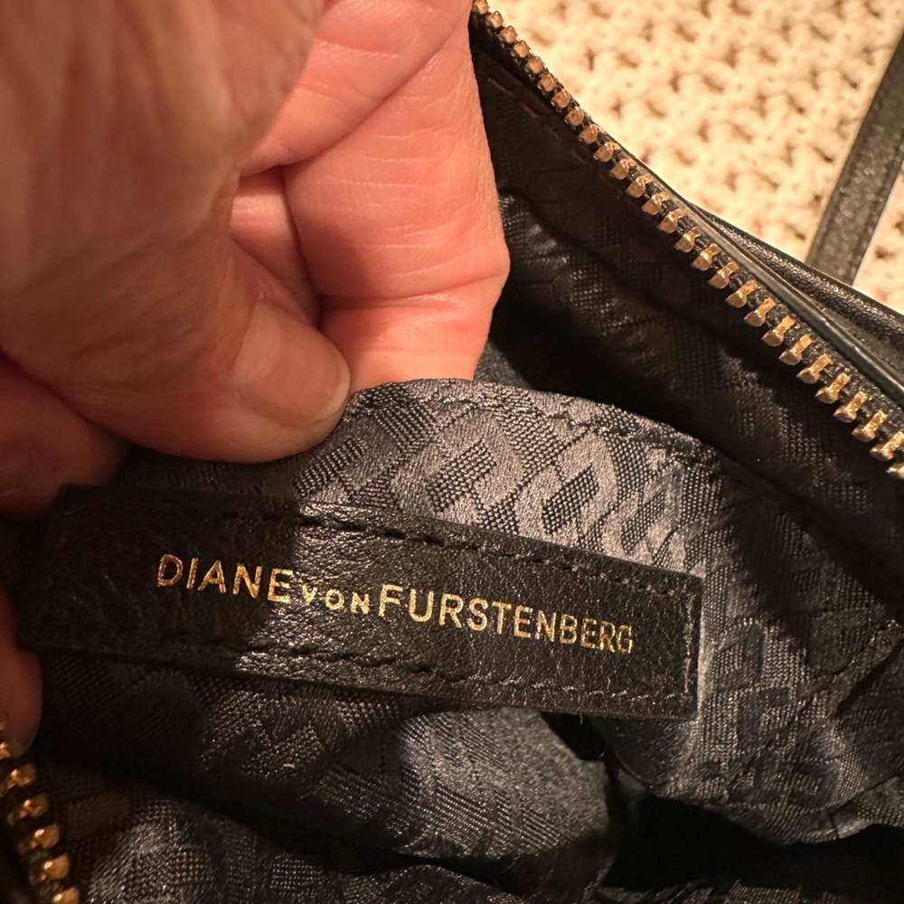 DIANE VON FURSTENBERG CROSSBODY PURSE ANIMAL PRINTER LEATHER - Picture 5 of 14